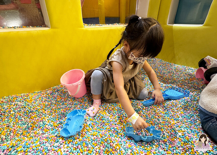 【土城親子館】PaPark爬爬客親子樂園-土城日月光店-彩虹 【土城親子館】PaPark爬爬客親子樂園-土城日月光店-彩虹