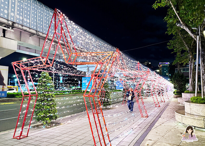 【2024新北歡樂耶誕城】開城前走透透，11月15日點燈開城