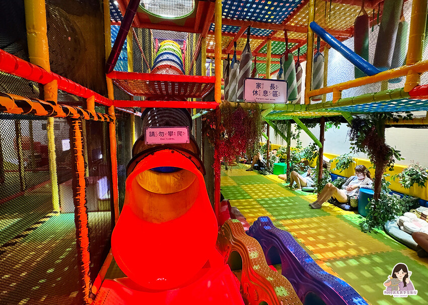 【土城親子館】PaPark爬爬客親子樂園-土城日月光店-彩虹 【土城親子館】PaPark爬爬客親子樂園-土城日月光店-彩虹