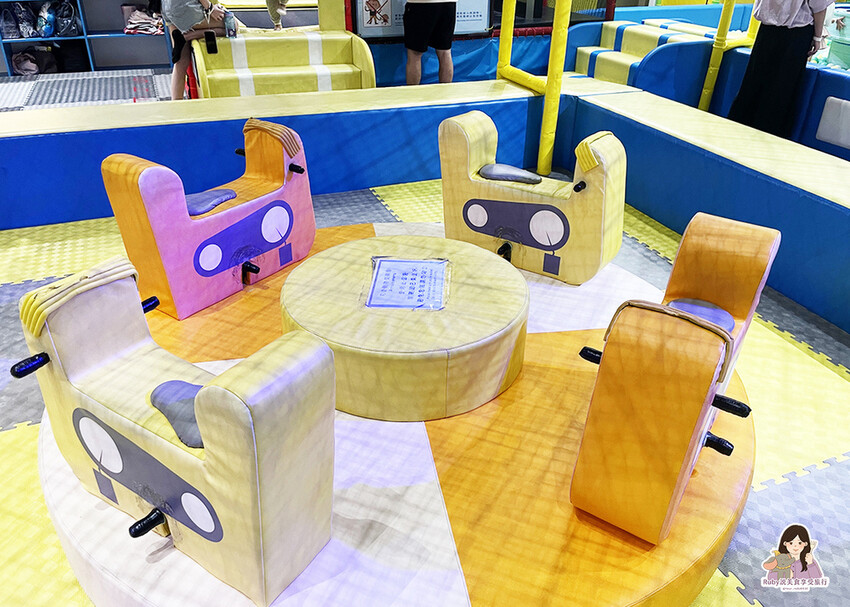 【土城親子館】PaPark爬爬客親子樂園-土城日月光店-彩虹 【土城親子館】PaPark爬爬客親子樂園-土城日月光店-彩虹