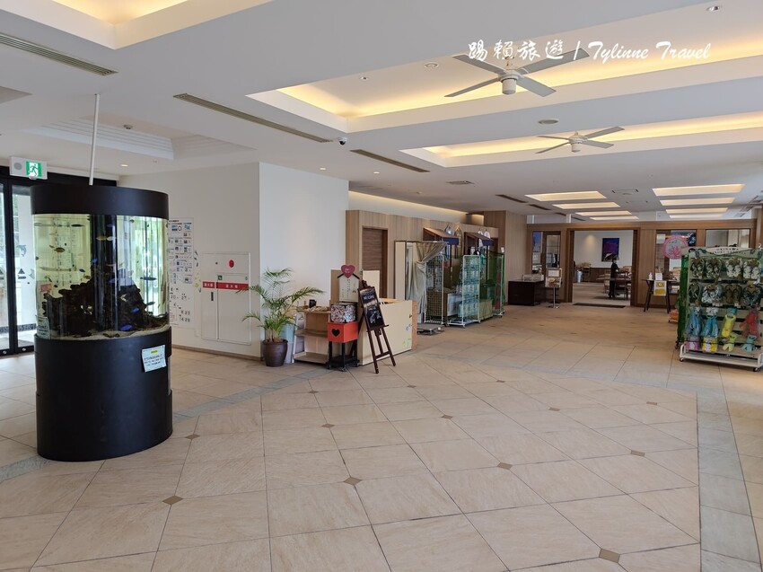 沖繩平價海景飯店「喜璃愈志LCH」每晚不到1500元，私人海灘超享受。