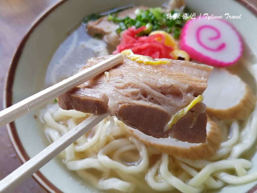 沖繩蕎麥麵專賣！沖繩在地人氣蕎麥麵「當南食堂」東南植物園旁美食推薦。