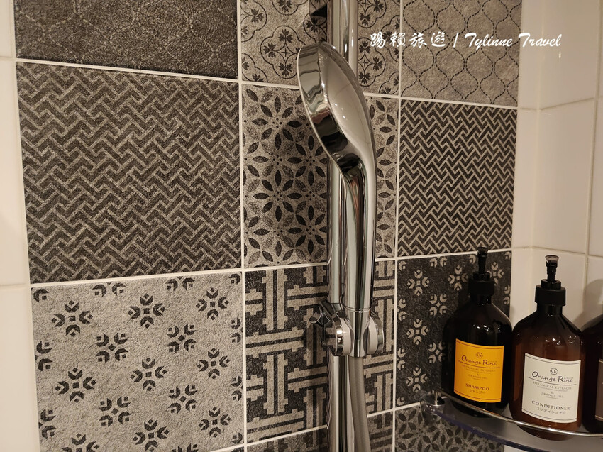 沖繩平價海景飯店「喜璃愈志LCH」每晚不到1500元，私人海灘超享受。