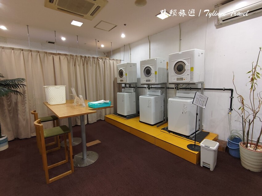 沖繩ART STAY藝術飯店！日本清酒免費喝到飽，步行直達國際通。