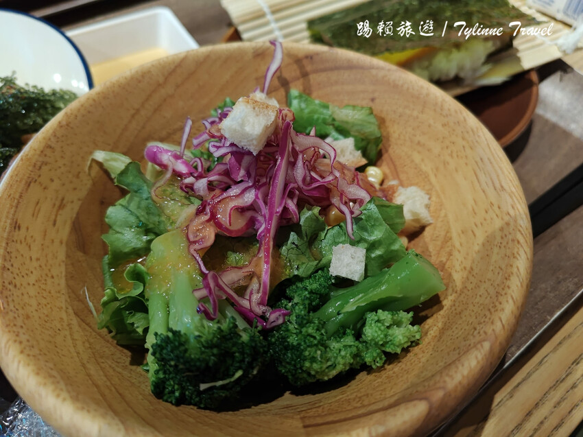 沖繩ART STAY藝術飯店！日本清酒免費喝到飽，步行直達國際通。