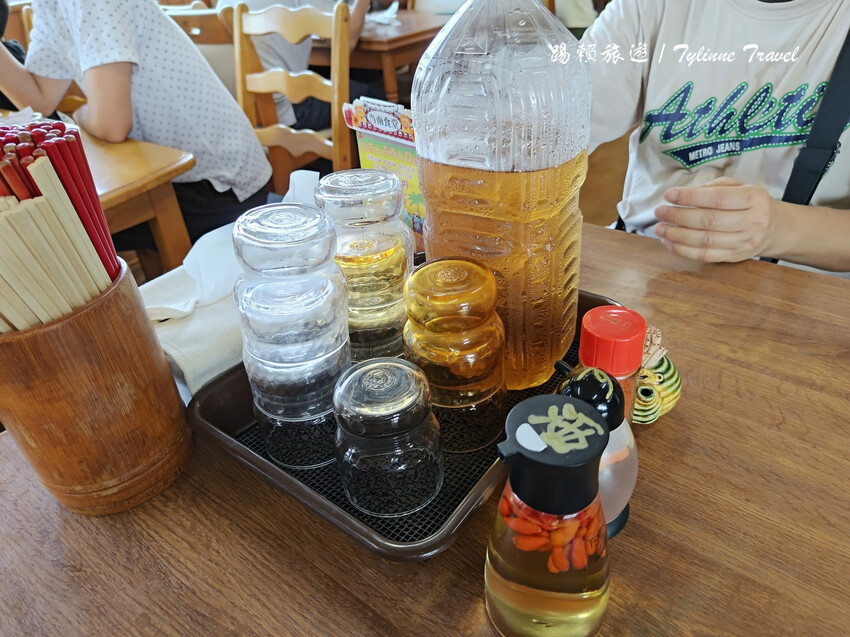 沖繩蕎麥麵專賣！沖繩在地人氣蕎麥麵「當南食堂」東南植物園旁美食推薦。