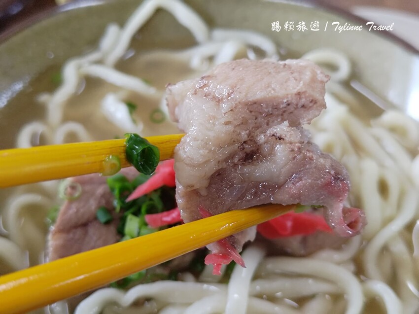 沖繩蕎麥麵專賣！沖繩在地人氣蕎麥麵「當南食堂」東南植物園旁美食推薦。
