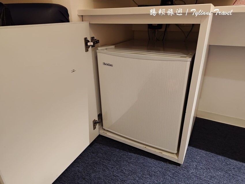 沖繩ART STAY藝術飯店！日本清酒免費喝到飽，步行直達國際通。