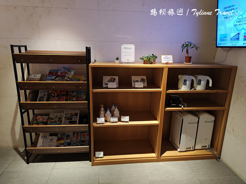 沖繩ART STAY藝術飯店！日本清酒免費喝到飽，步行直達國際通。