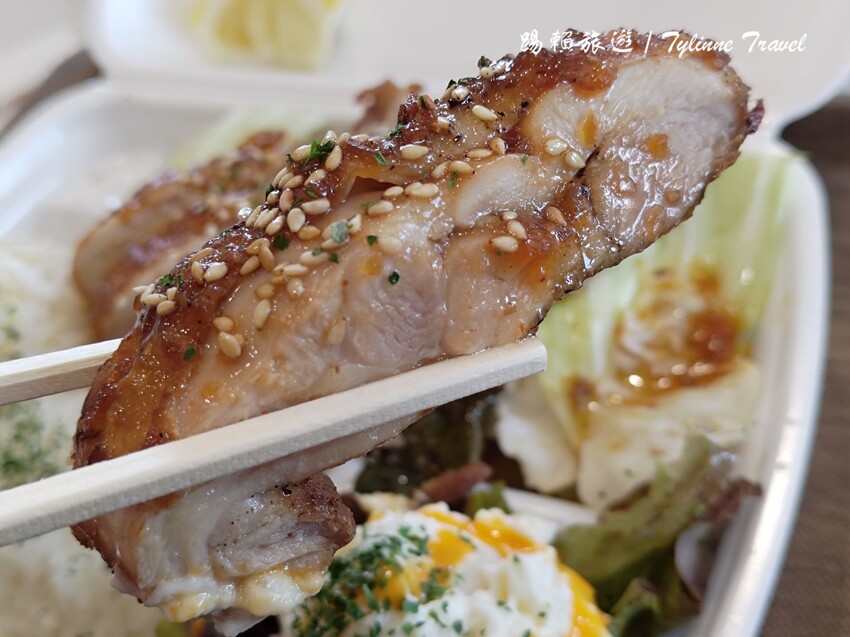 沖繩購物美食一次滿足!Blue Water Shrimp夏威夷餐,兩倍肉量日式和風雞定食。