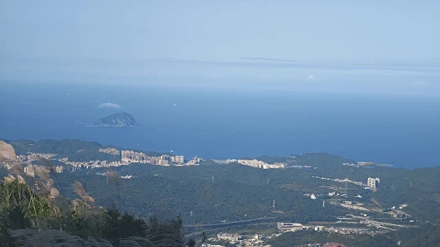 五分山氣象雷達站 - 基隆嶼 - 芒草