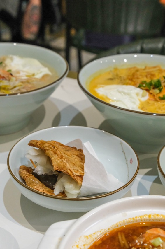 台中市南屯區文青時尚麵店「湘春家」平假日都客滿