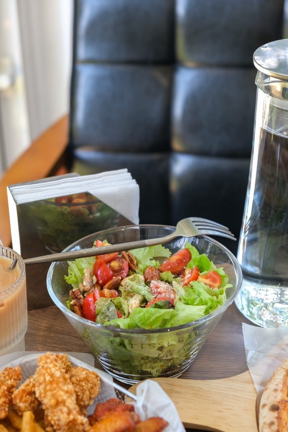 桃園市龍潭區巷弄裡的貨櫃窯烤披薩「村窯」