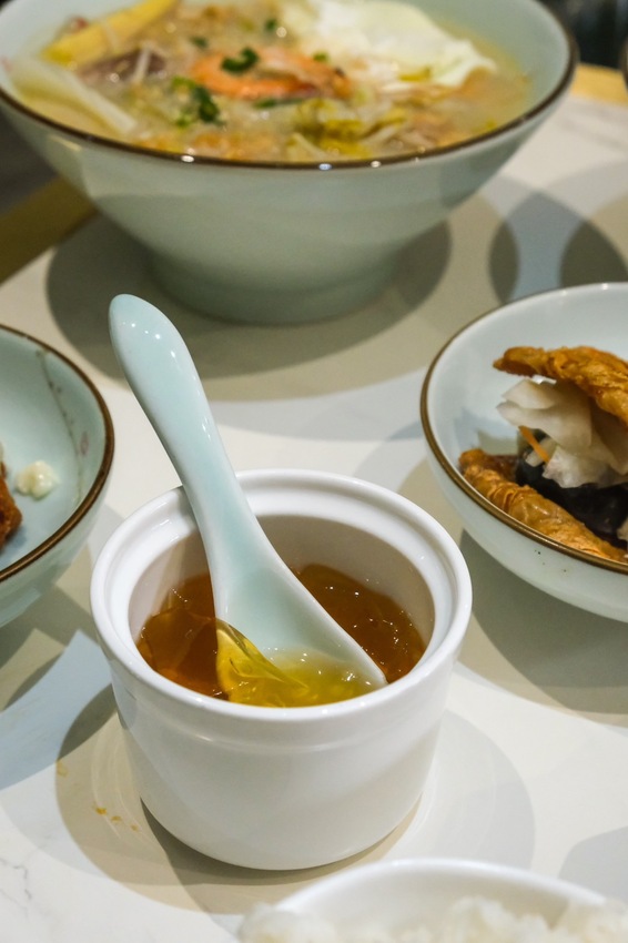 台中市南屯區文青時尚麵店「湘春家」平假日都客滿