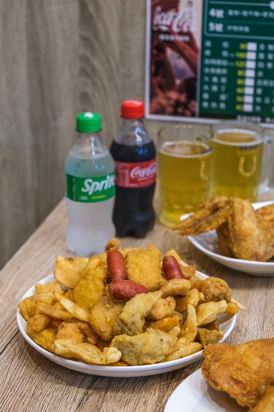 新竹市北區$299生啤無限暢飲「二兵炸物」美式炸雞一定要吃