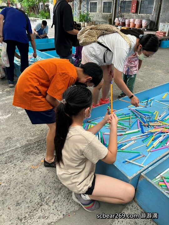 宜蘭縣五結鄉【宜蘭五結】「來玉兔鉛筆學校上學趣 ，親子景點推薦，導覽+鉛筆DIY，繪製屬於自己獨一無二的鉛筆（有獎徵