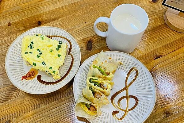 IMG_2495 (2).jpg IMG_2495 (2).jpg