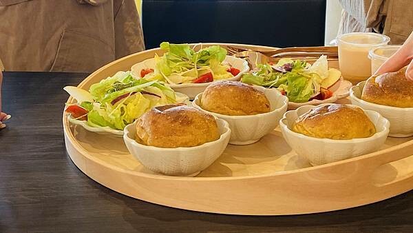 IMG_5674.jpg IMG_5674.jpg