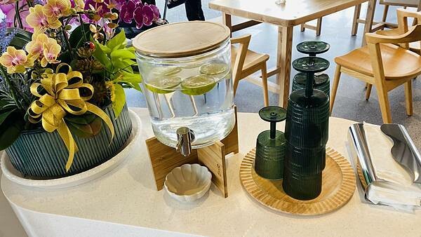 IMG_5618.jpg IMG_5618.jpg