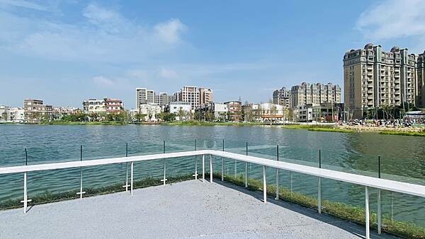 IMG_5652.jpg IMG_5652.jpg