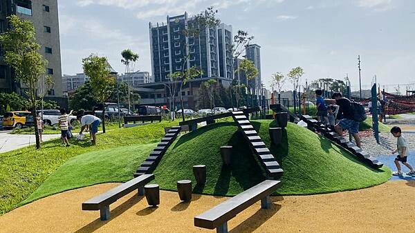 IMG_5585.jpg IMG_5585.jpg