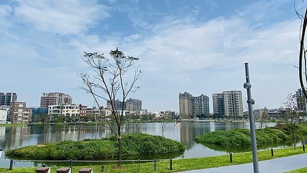 IMG_5744.jpg IMG_5744.jpg