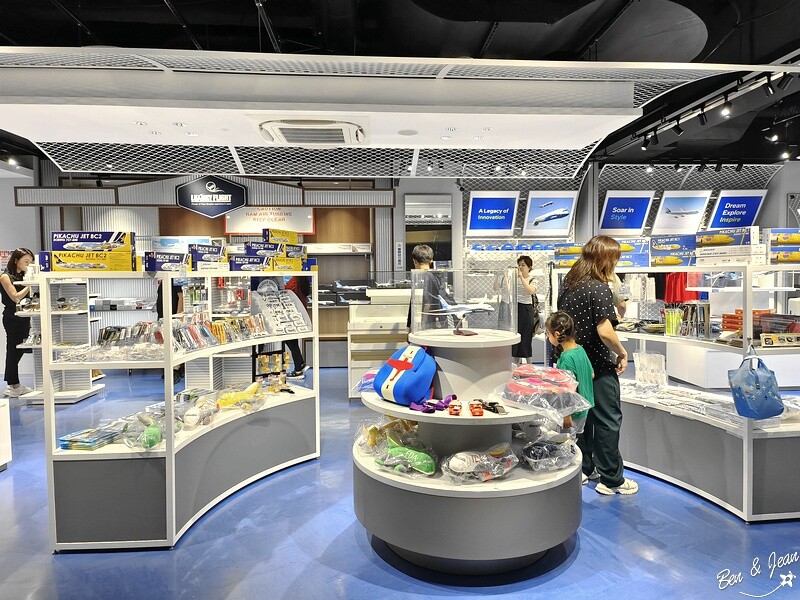 日本名古屋機場必去「Flight of Dreams」波音787展示 波音商店 兒童遊樂全攻略