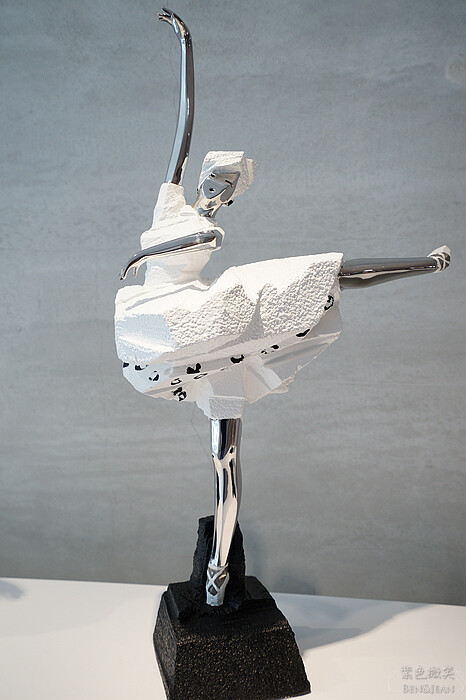 ▲新北室內景點必逛美術館推薦:朱銘美術館,室內也有許多雕塑作品 /紫色微笑 提供、WalkerLand窩客島整理