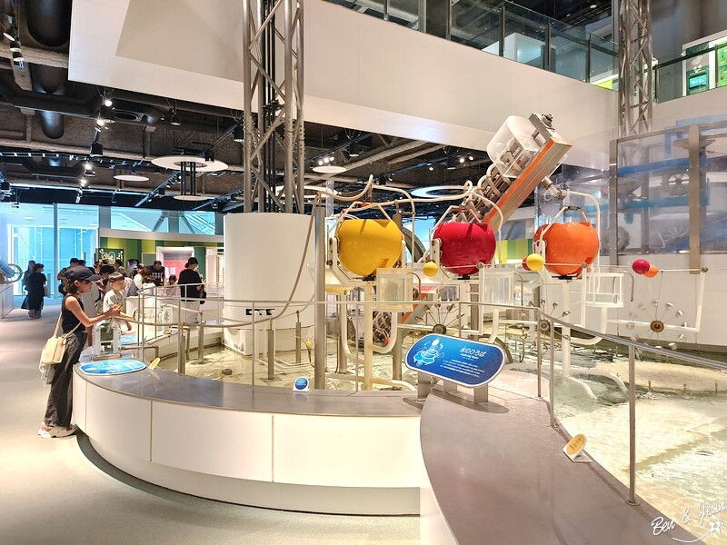 名古屋親子必去「名古屋市科學館」全球最大天文館 互動實驗室玩翻天。