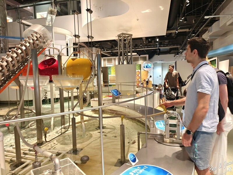 名古屋親子必去「名古屋市科學館」全球最大天文館 互動實驗室玩翻天。