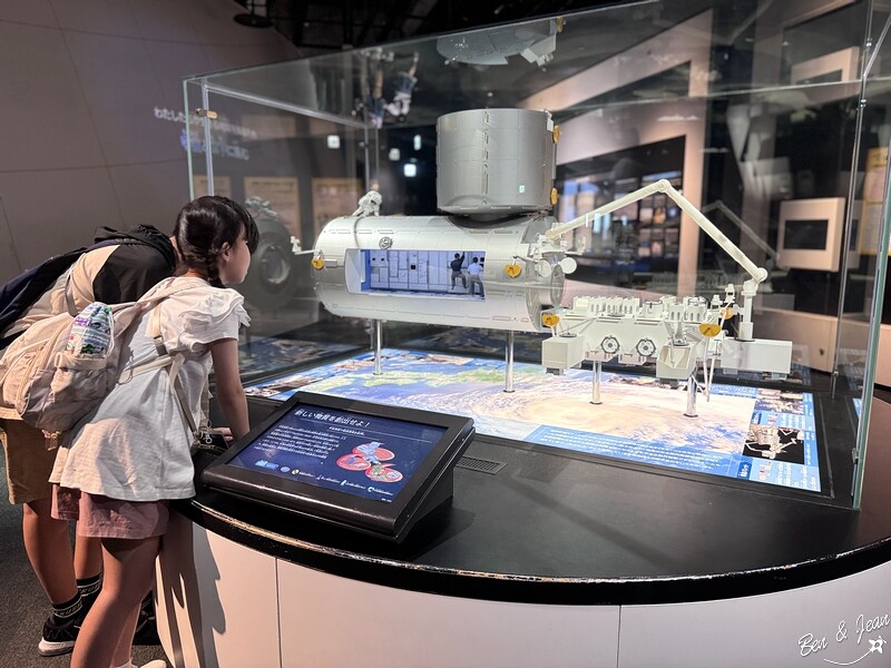 名古屋親子必去「名古屋市科學館」全球最大天文館 互動實驗室玩翻天。