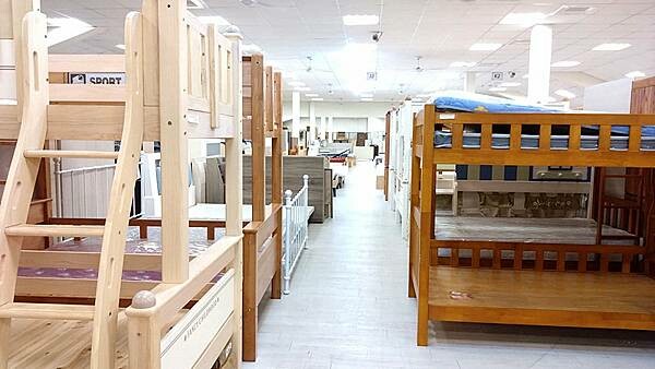 台中家具推薦|【中友家具】全台最大3000坪展場空間,品項超 台中家具推薦|【中友家具】全台最大3000坪展場空間,品項超