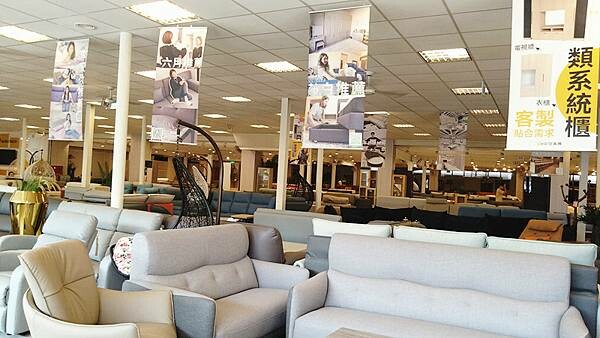台中家具推薦|【中友家具】全台最大3000坪展場空間,品項超 台中家具推薦|【中友家具】全台最大3000坪展場空間,品項超