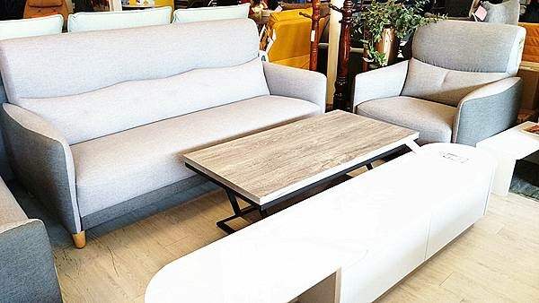 台中家具推薦|【中友家具】全台最大3000坪展場空間,品項超 台中家具推薦|【中友家具】全台最大3000坪展場空間,品項超