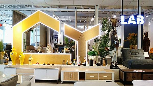 台中家具推薦|【中友家具】全台最大3000坪展場空間,品項超 台中家具推薦|【中友家具】全台最大3000坪展場空間,品項超