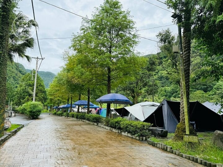 宜蘭鳳梨屋水上莊園，二天一夜，一泊二食豪華露營體驗 - 魚兒 x 牽手明太子的「視」界旅行