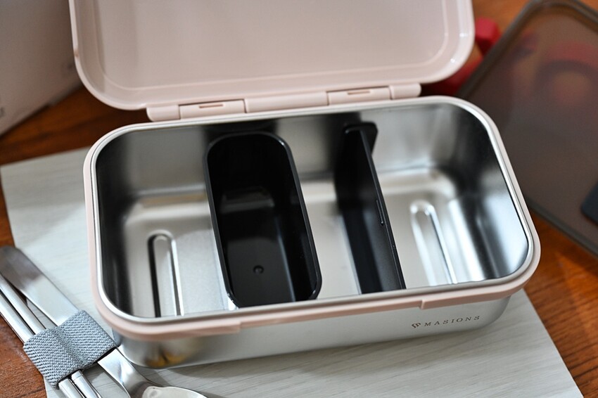 開箱。MASIONS 美心 Deluxe KAKO 卡扣式便當盒、外帶餐盒、分層分隔、可微波！ - 快樂的過每一天