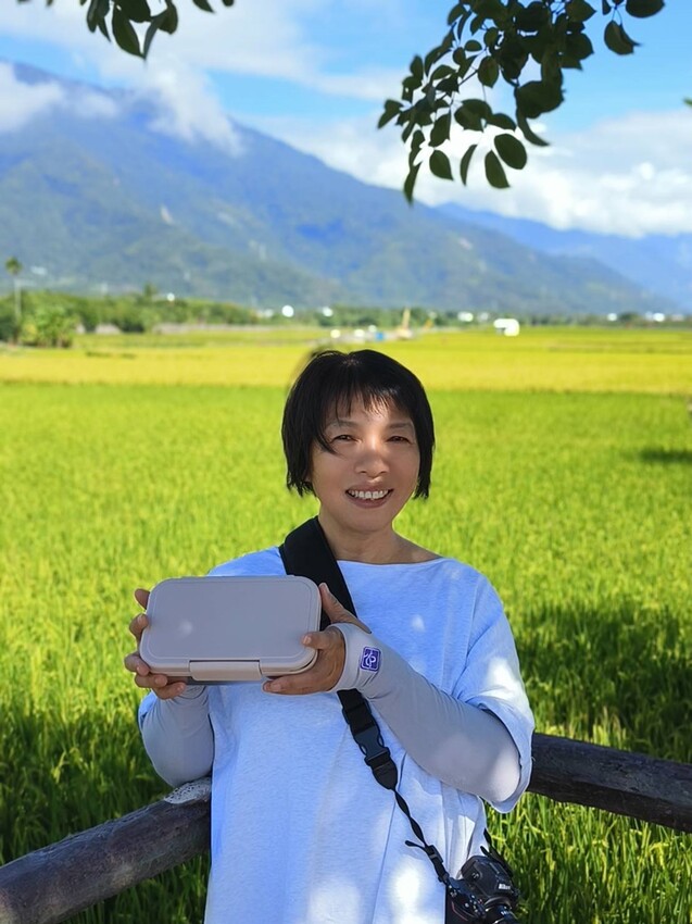 開箱。MASIONS 美心 Deluxe KAKO 卡扣式便當盒、外帶餐盒、分層分隔、可微波！ - 快樂的過每一天