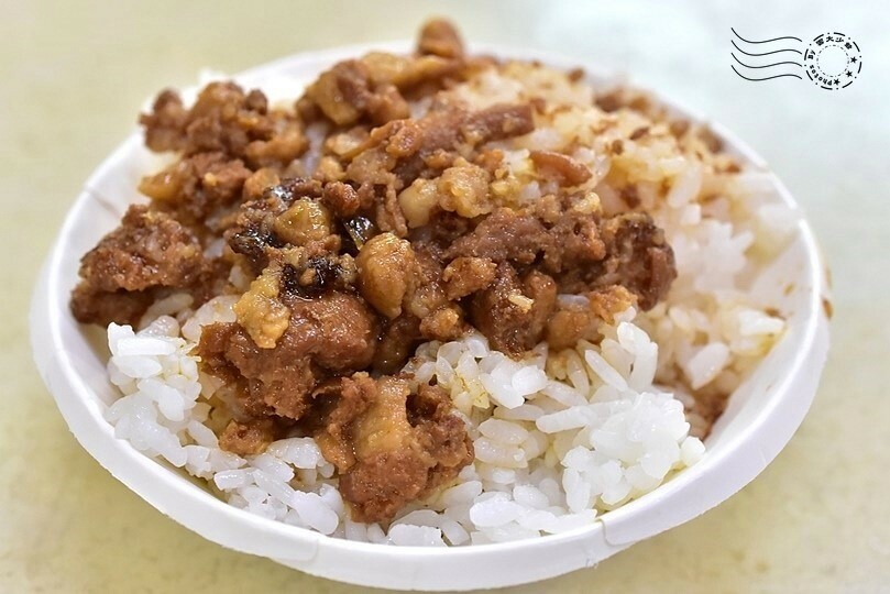 陳鮮蚵豆腐之家:滷肉飯