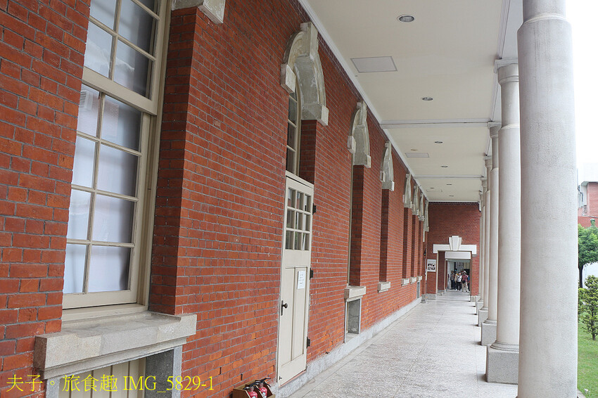 台南司法博物館 四必訪 天塔 X 採光井 X 木摺牆 X 貓 台南司法博物館 四必訪 天塔 X 採光井 X 木摺牆 X 貓