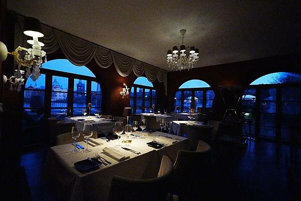 【東歐 捷克 斯洛伐克 匈牙利 奧地利 德國】33天 自助旅