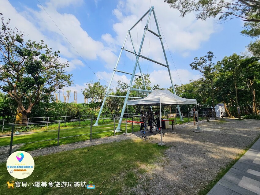 嘉義動物樂園首選!近距離餵食羊駝、水豚君,挑戰極限遊樂設施超好玩。