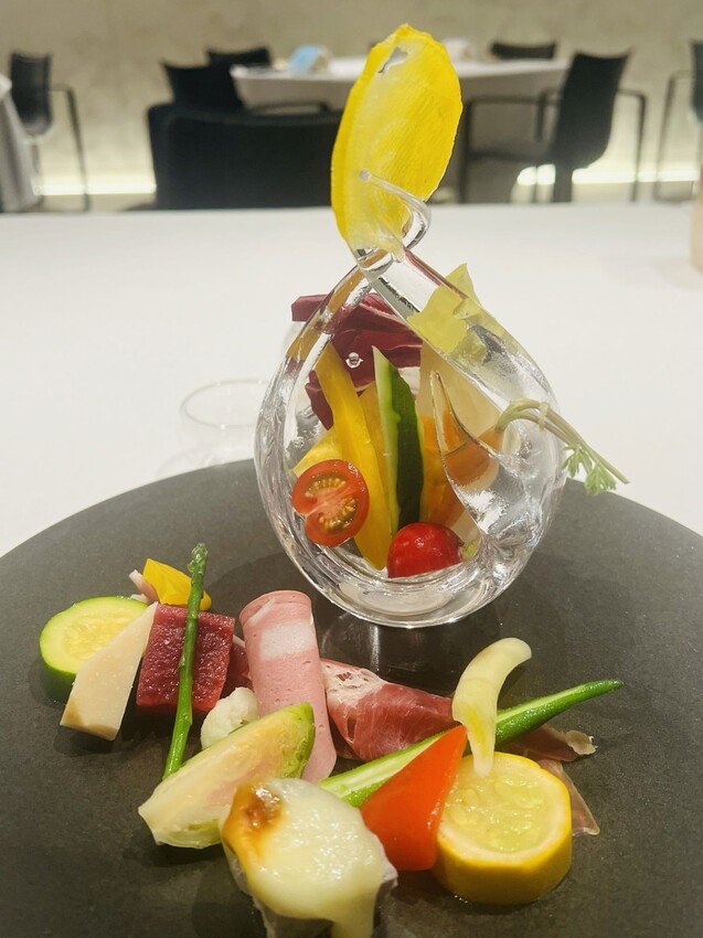 星野虹夕諾雅沖繩餐廳料理介紹:早餐、晚餐。星野Banta Cafe