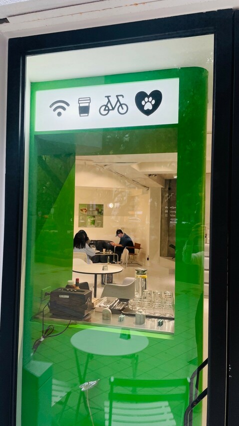3C｜ 台北大安區EQUICK BIKE旗艦店，與咖啡結合的