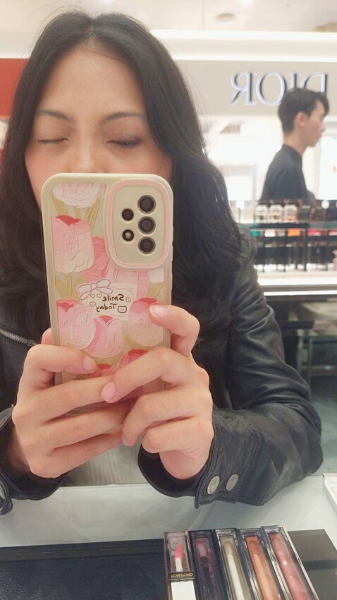 彩妝| 高雄漢神巨蛋TOM FORD聖誕節眼部彩妝體驗,︀聖誕閃閃迷濛的質感眼妝