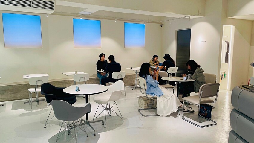 3C｜ 台北大安區EQUICK BIKE旗艦店，與咖啡結合的