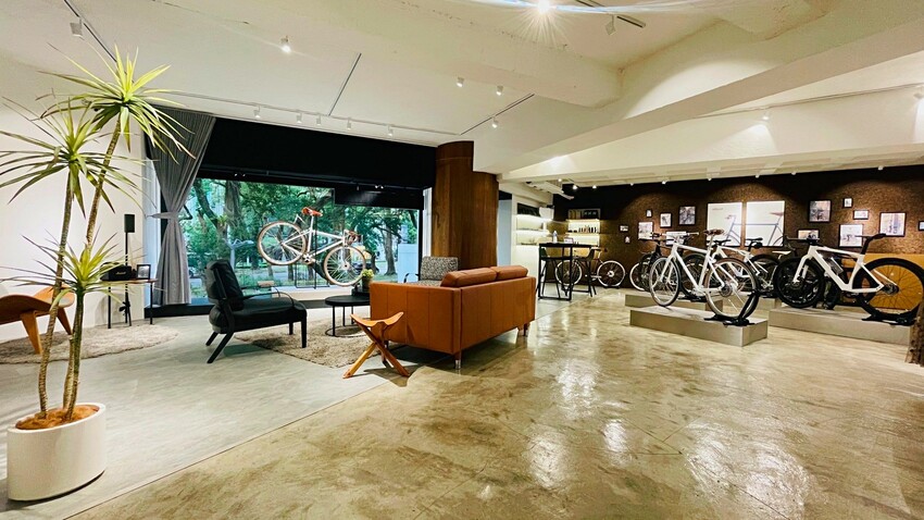 3C｜ 台北大安區EQUICK BIKE旗艦店，與咖啡結合的