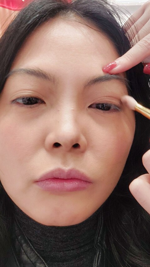 彩妝| 高雄漢神巨蛋TOM FORD聖誕節眼部彩妝體驗,︀聖誕閃閃迷濛的質感眼妝