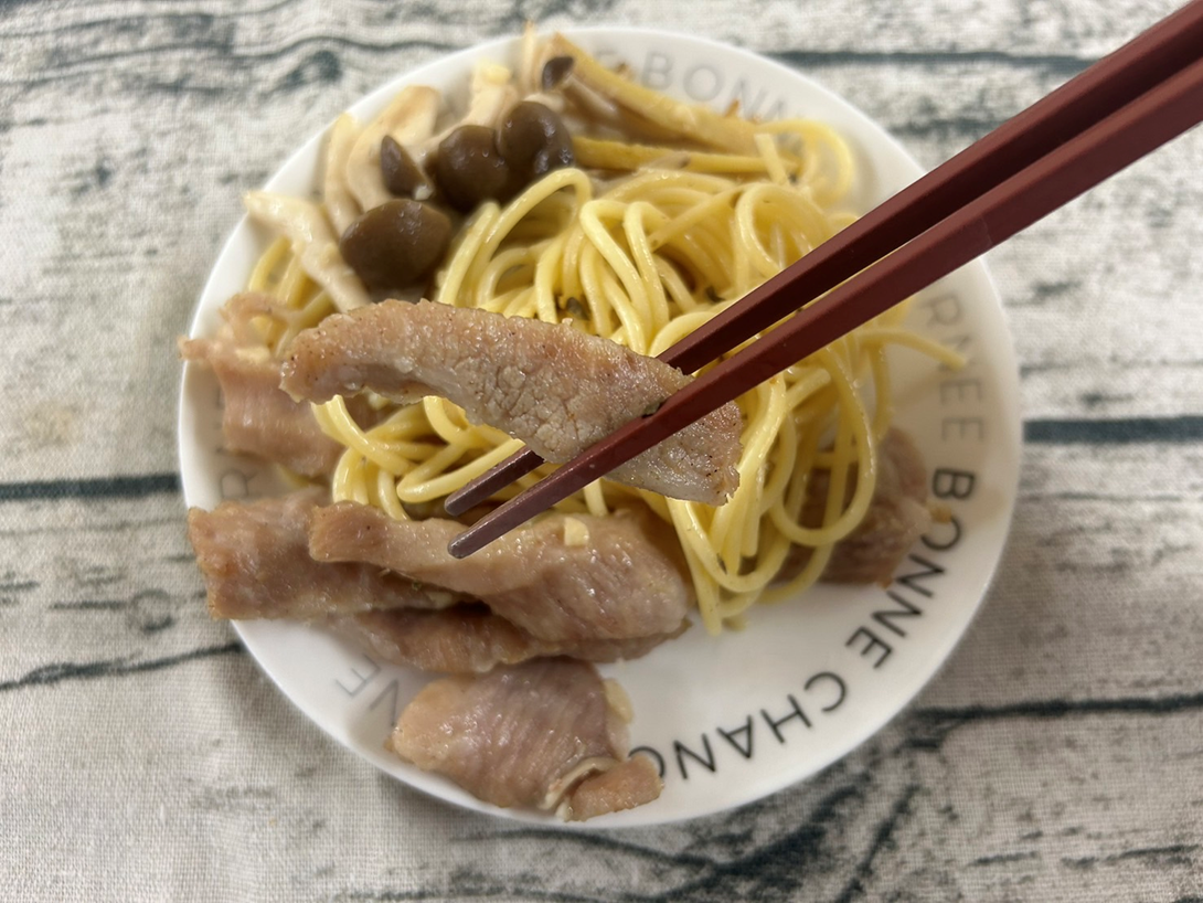 料理用油推薦~做菜的料理油品首選，東和製油製作健康、純天然的油