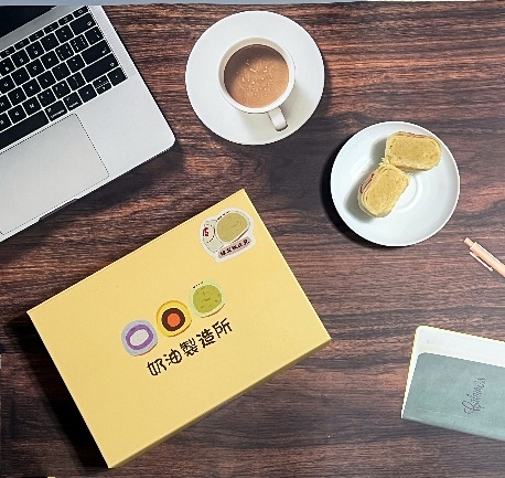 台中市西屯區【送禮推薦】台中陳耀訓！台中必吃甜點，伴手禮推薦！奶油製造所，現點現做無防腐劑，冠軍蛋黃酥，銷魂芋頭酥，傳統綠豆栟，每款都經典！【宅配美食】